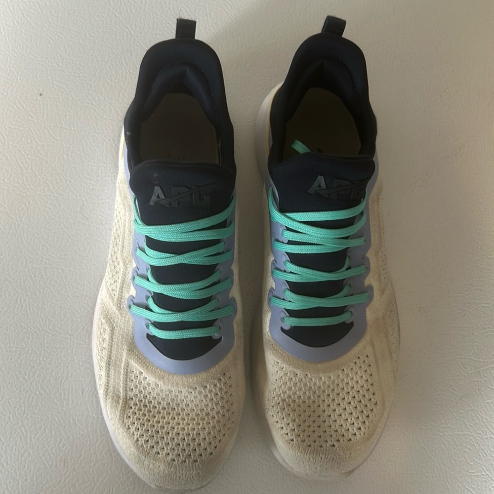 APL Training Shoe